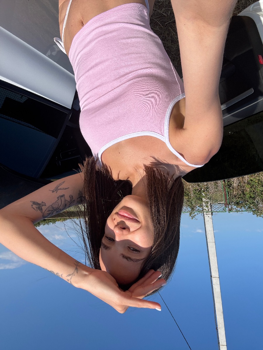 Sexy model Tina in San Jose